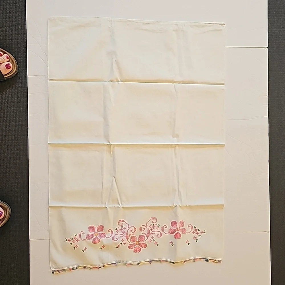 Vintage TWO Crocheted & Embroidered Standard White Pillowcases Granny Made NWOT